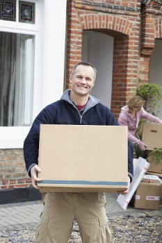 Man and van team helping with a move in Clapham near local homes